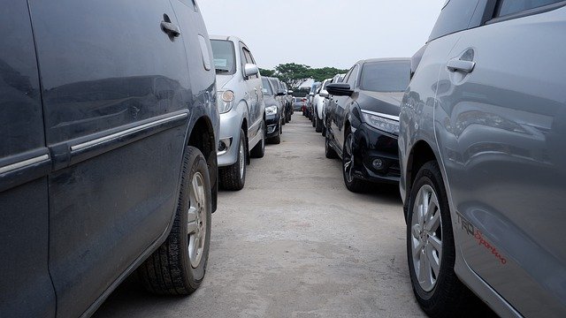 Muat turun percuma Car Parking Mobilio - foto atau gambar percuma untuk diedit dengan editor imej dalam talian GIMP