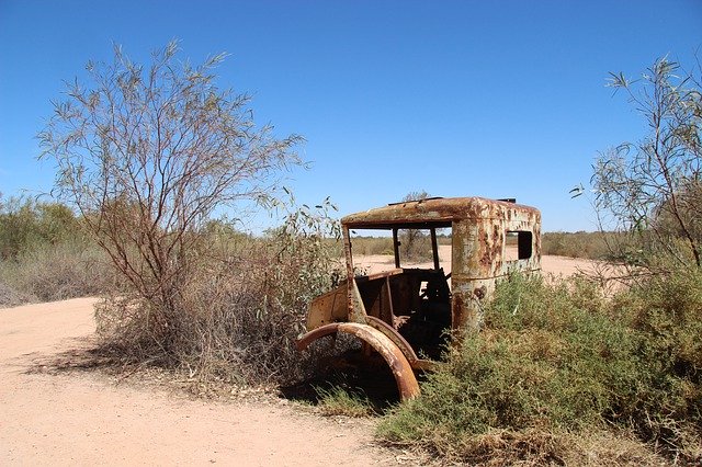 Unduh gratis Car Rusted Rust - foto atau gambar gratis untuk diedit dengan editor gambar online GIMP