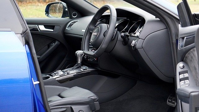 Free download car vehicle auto automobile free picture to be edited with GIMP free online image editor
