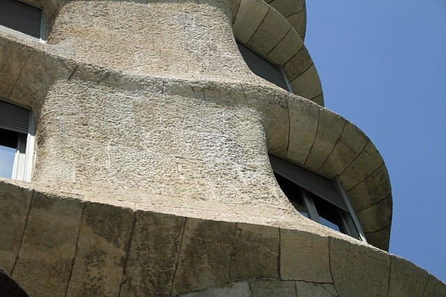 免费下载 Casa Mila La Pedrera Gaudi - 使用 GIMP 在线图像编辑器编辑的免费照片或图片