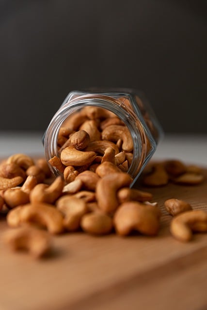 Free download cashew nuts nuts healthy food free picture to be edited with GIMP free online image editor