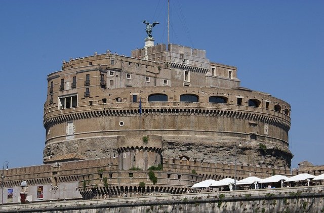 Ücretsiz indir Castel SantAngelo Roma Vatikan - GIMP çevrimiçi resim düzenleyiciyle düzenlenecek ücretsiz fotoğraf veya resim