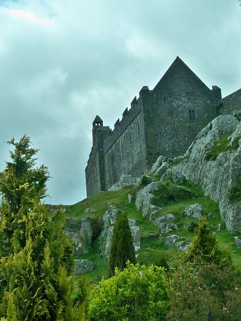 تنزيل Castle Cashel Ireland مجانًا - صورة مجانية أو صورة لتحريرها باستخدام محرر الصور عبر الإنترنت GIMP