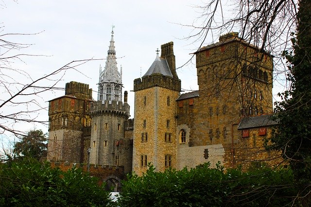 Безкоштовно завантажте безкоштовний фотошаблон Castle Fort Tower для редагування в онлайн-редакторі зображень GIMP