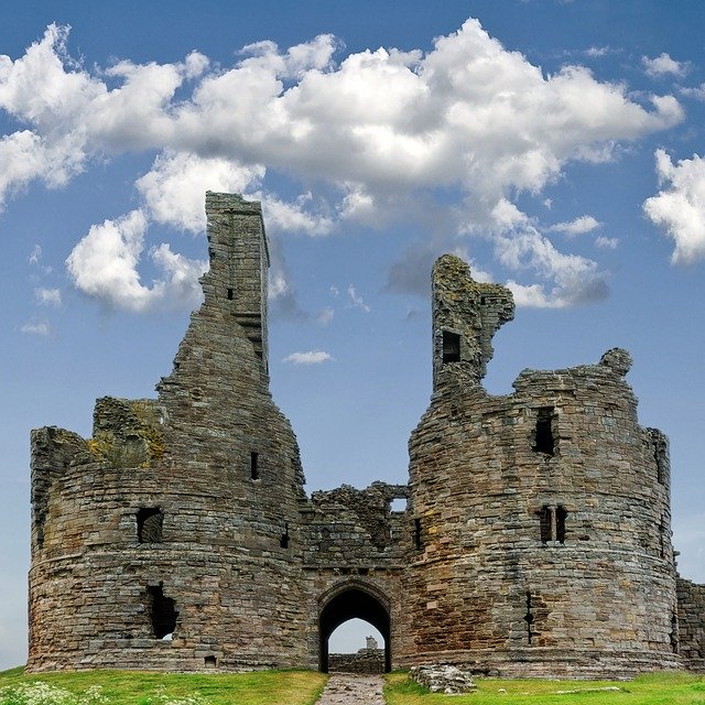 Free download Castle Gatehouse Dunstanburgh -  free free photo or picture to be edited with GIMP online image editor