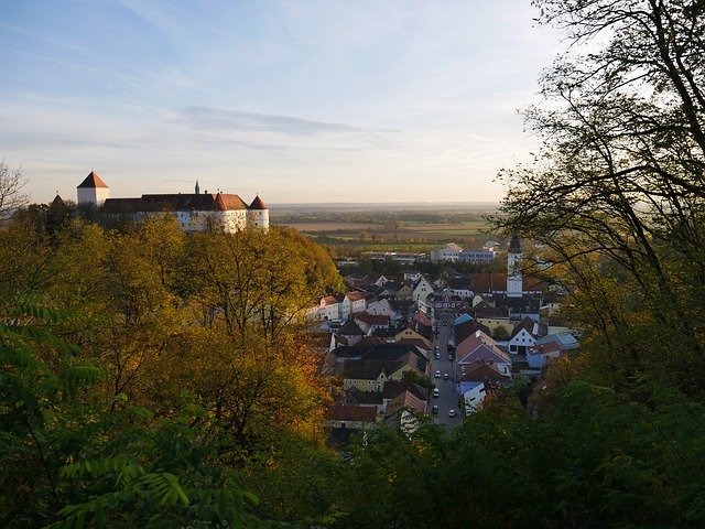 Téléchargement gratuit Château Allemagne Automne - photo ou image gratuite à modifier avec l'éditeur d'images en ligne GIMP