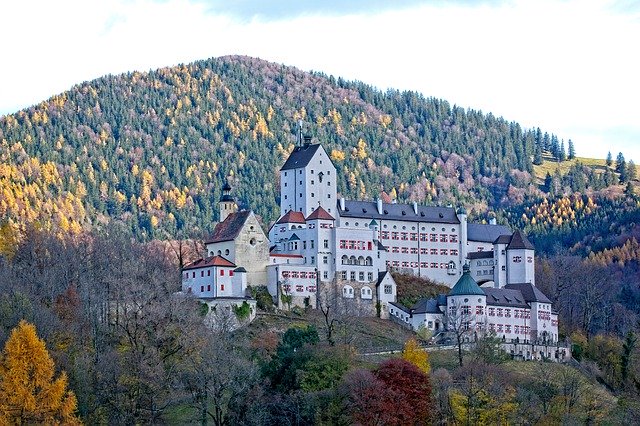 Téléchargement gratuit du château de Hohenaschau Height Burg - photo ou image gratuite à éditer avec l'éditeur d'images en ligne GIMP