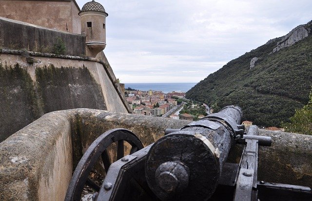 Téléchargement gratuit de Castle Landscape Sky - photo ou image gratuite à modifier avec l'éditeur d'images en ligne GIMP