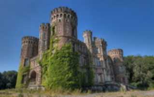 Free download Castle Moulbaix - Photograph free photo or picture to be edited with GIMP online image editor