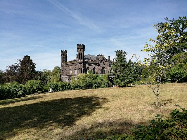 ດາວໂຫຼດຟຣີ Castle Park Castles Manor - ຮູບພາບຫຼືຮູບພາບທີ່ບໍ່ເສຍຄ່າເພື່ອແກ້ໄຂດ້ວຍຕົວແກ້ໄຂຮູບພາບອອນໄລນ໌ GIMP