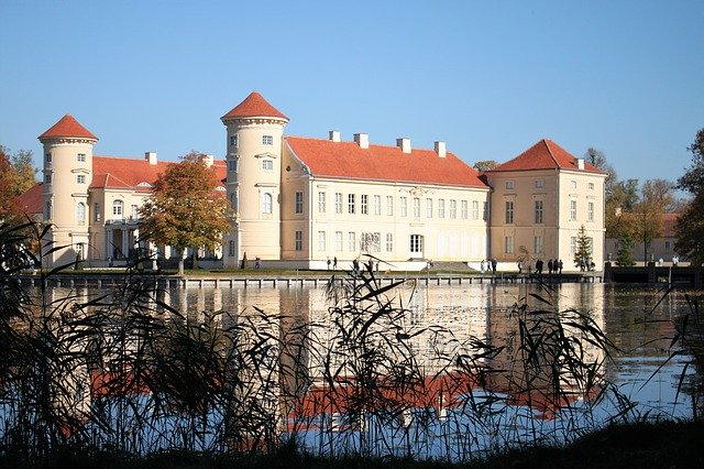 Ücretsiz indir Castle Rheinsberg Brandenburg - GIMP çevrimiçi resim düzenleyiciyle düzenlenecek ücretsiz fotoğraf veya resim