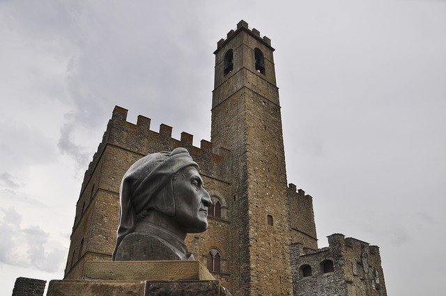 Téléchargement gratuit Château Toscane Dante - photo ou image gratuite à éditer avec l'éditeur d'images en ligne GIMP