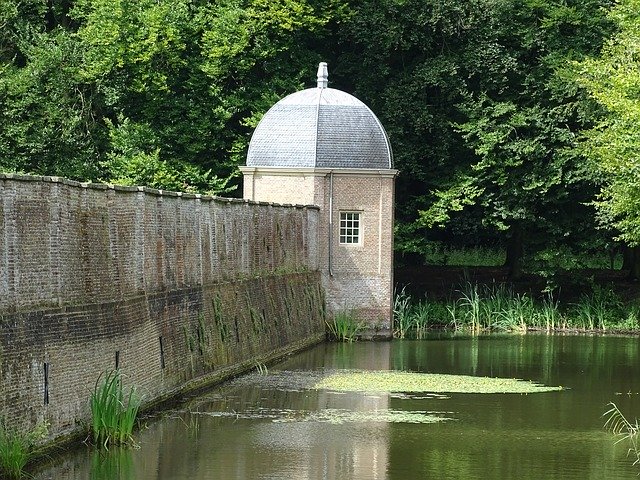 ດາວ​ໂຫຼດ​ຟຣີ Castle Wall Building - ຮູບ​ພາບ​ຟຣີ​ຫຼື​ຮູບ​ພາບ​ທີ່​ຈະ​ໄດ້​ຮັບ​ການ​ແກ້​ໄຂ​ກັບ GIMP ອອນ​ໄລ​ນ​໌​ບັນ​ນາ​ທິ​ການ​ຮູບ​ພາບ​