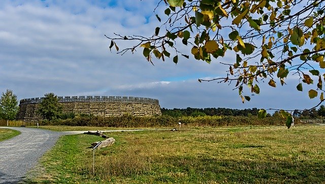 دانلود رایگان Castle Wood Clay - عکس یا تصویر رایگان قابل ویرایش با ویرایشگر تصویر آنلاین GIMP