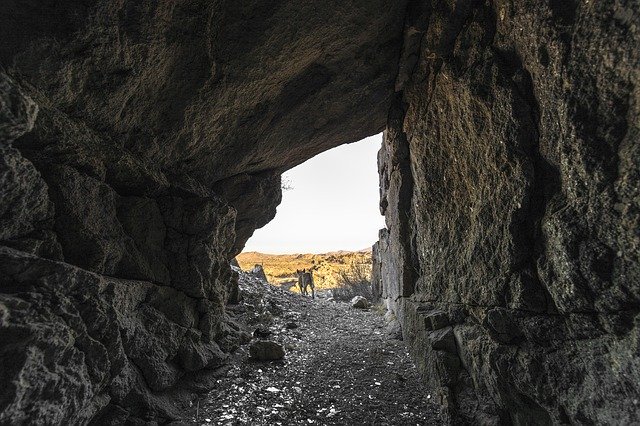 Gratis download Cave Mine Stone - gratis foto of afbeelding om te bewerken met GIMP online afbeeldingseditor
