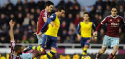 Free picture Cazorla Vs. West Ham to be edited by GIMP online free image editor by OffiDocs