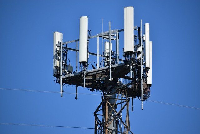 Free download cell tower 5g signal wifi dongle free picture to be edited with GIMP free online image editor