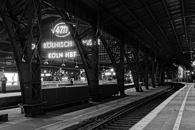 Free download Central Station Cologne Night -  free photo or picture to be edited with GIMP online image editor