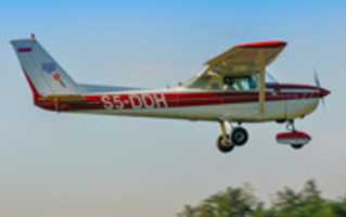 Free download Cessna 150 free photo or picture to be edited with GIMP online image editor