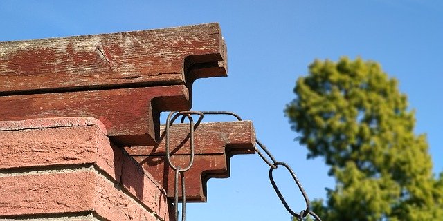 ດາວ​ໂຫຼດ​ຟຣີ Chain Wood Sky - ຮູບ​ພາບ​ຟຣີ​ຫຼື​ຮູບ​ພາບ​ທີ່​ຈະ​ໄດ້​ຮັບ​ການ​ແກ້​ໄຂ​ກັບ GIMP ອອນ​ໄລ​ນ​໌​ບັນ​ນາ​ທິ​ການ​ຮູບ​ພາບ​