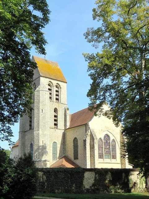 Téléchargement gratuit du clocher de l'église de Chamarande - photo ou image gratuite à modifier avec l'éditeur d'images en ligne GIMP