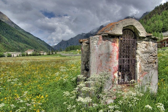 Free download chapel mountain alps italy free picture to be edited with GIMP free online image editor