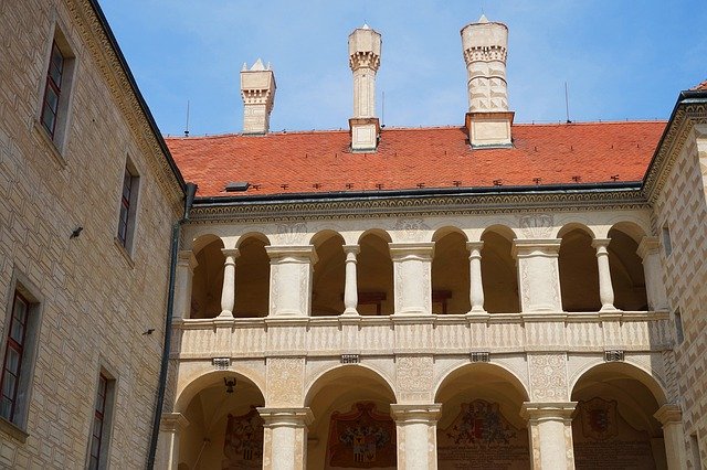 Gratis download Chateau Castle Tsjechië - gratis foto of afbeelding om te bewerken met de GIMP online afbeeldingseditor