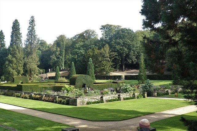 Descarga gratuita Chatsworth House Path Relaxing - foto o imagen gratuita para editar con el editor de imágenes en línea GIMP