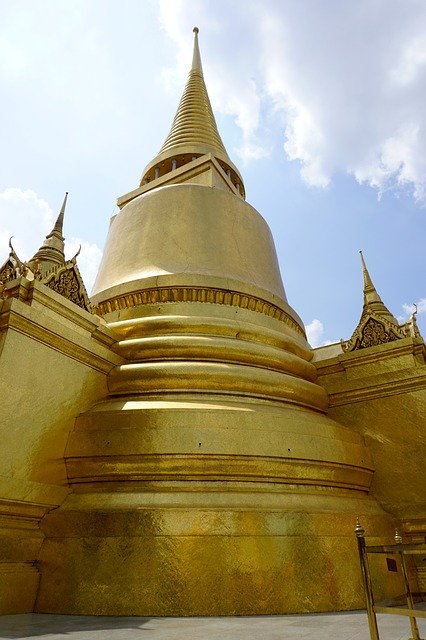 ดาวน์โหลดเจดีย์เจดีย์ทองวัดพระฟรี - ภาพถ่ายหรือภาพฟรีที่จะแก้ไขด้วยโปรแกรมแก้ไขรูปภาพออนไลน์ GIMP