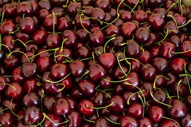 Bezpłatne pobieranie Cherry Cherries Fruit - darmowe zdjęcie lub obraz do edycji za pomocą internetowego edytora obrazów GIMP