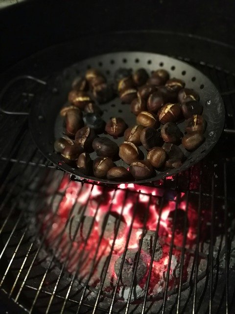 무료 다운로드 Chestnut Barbecue Maroons - 무료 사진 또는 GIMP 온라인 이미지 편집기로 편집할 수 있는 사진