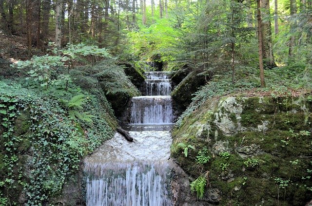 Kostenloser Download Chiemgauer Landschaftswasserfall - kostenloses Foto oder Bild zur Bearbeitung mit GIMP Online-Bildbearbeitung