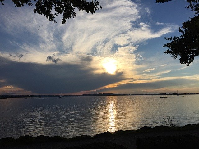 ດາວ​ໂຫຼດ​ຟຣີ Chiemsee Clouds Bernau - ຮູບ​ພາບ​ຟຣີ​ຫຼື​ຮູບ​ພາບ​ທີ່​ຈະ​ໄດ້​ຮັບ​ການ​ແກ້​ໄຂ​ກັບ GIMP ອອນ​ໄລ​ນ​໌​ບັນ​ນາ​ທິ​ການ​ຮູບ​ພາບ