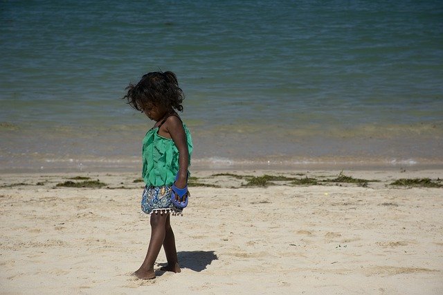 Template Photo Child Africa Beach -  for OffiDocs