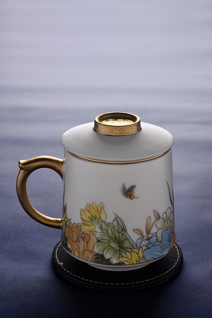 ດາວ​ໂຫຼດ​ຟຣີ Chinese Porcelain Gold - ຮູບ​ພາບ​ຟຣີ​ຫຼື​ຮູບ​ພາບ​ທີ່​ຈະ​ໄດ້​ຮັບ​ການ​ແກ້​ໄຂ​ກັບ GIMP ອອນ​ໄລ​ນ​໌​ບັນ​ນາ​ທິ​ການ​ຮູບ​ພາບ​