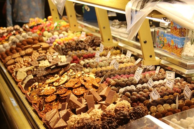 Bezpłatne pobieranie Chocolate Display Confectionery - bezpłatne zdjęcie lub obraz do edycji za pomocą internetowego edytora obrazów GIMP