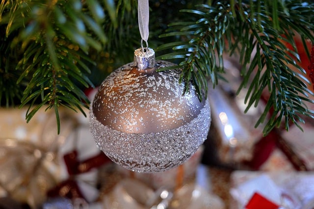 Téléchargement gratuit de décorations de Noël boule de Noël image gratuite à éditer avec l'éditeur d'images en ligne gratuit GIMP