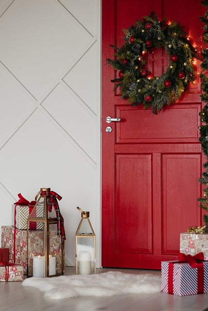 Free download christmas gifts santa door free picture to be edited with GIMP free online image editor
