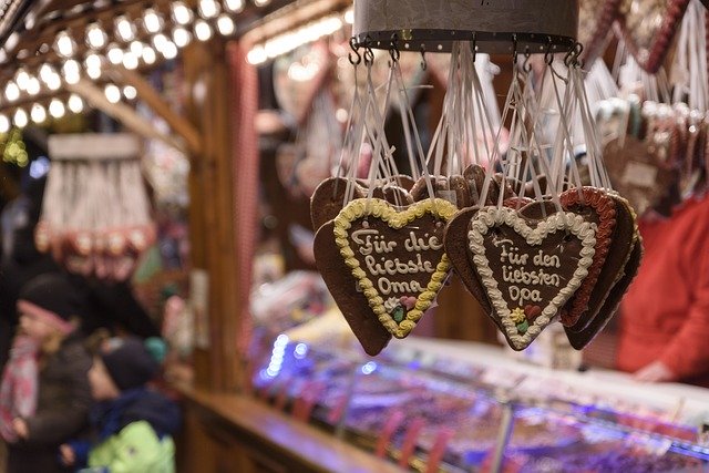 Безкоштовно завантажте Christmas Market Gingerbread Heart — безкоштовну фотографію чи зображення для редагування за допомогою онлайн-редактора зображень GIMP
