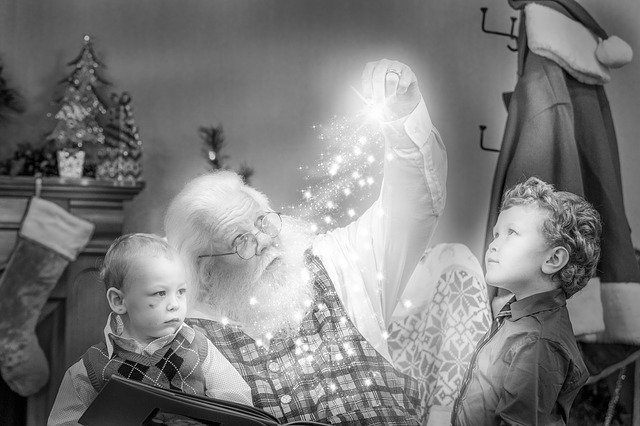 ดาวน์โหลดฟรี Christmas Storybook Santa Black - รูปถ่ายหรือรูปภาพฟรีที่จะแก้ไขด้วยโปรแกรมแก้ไขรูปภาพออนไลน์ GIMP