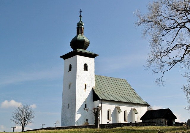 Bezpłatne pobieranie szablonu kościoła klasztornego Kremnica do edycji za pomocą internetowego edytora obrazów GIMP