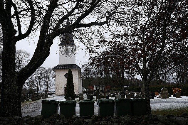 Bezpłatne pobieranie Church Religion Landscape - bezpłatne zdjęcie lub obraz do edycji za pomocą internetowego edytora obrazów GIMP