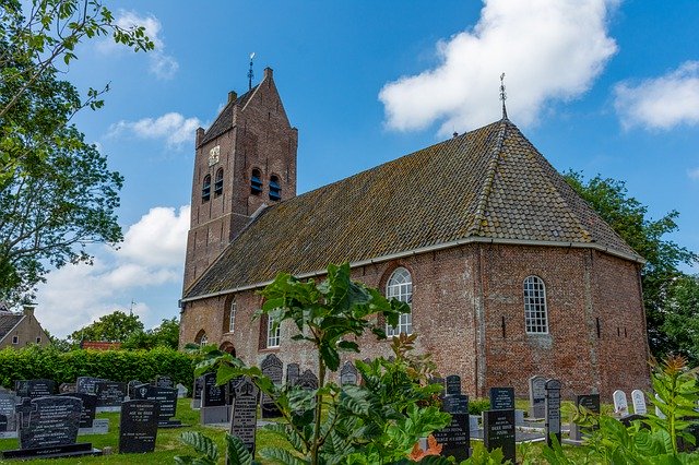 Kostenloser Download Church Tower Cemetery - kostenloses Foto oder Bild zur Bearbeitung mit GIMP Online-Bildbearbeitung