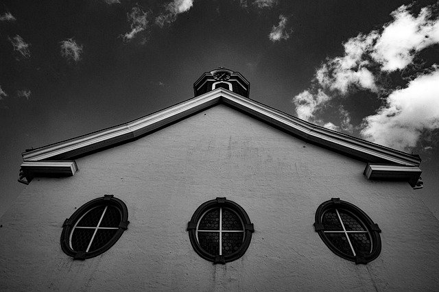 Unduh gratis Church Wetzlar Black And White - foto atau gambar gratis untuk diedit dengan editor gambar online GIMP