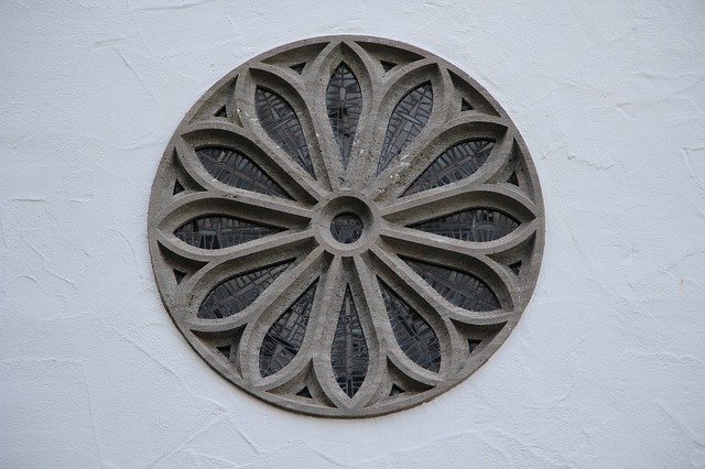 Bezpłatne pobieranie Church Window Glass - bezpłatne zdjęcie lub obraz do edycji za pomocą internetowego edytora obrazów GIMP