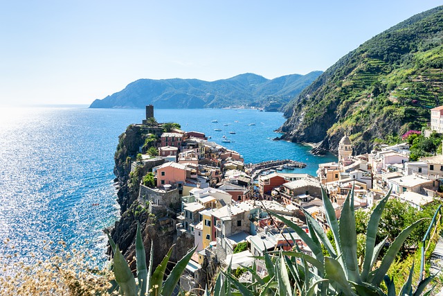 Free download cinque terre italy vernazza town free picture to be edited with GIMP free online image editor