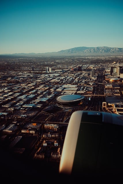 Téléchargement gratuit de l'image gratuite d'hélicoptère d'avion de paysage urbain de ville à éditer avec l'éditeur d'images en ligne gratuit GIMP