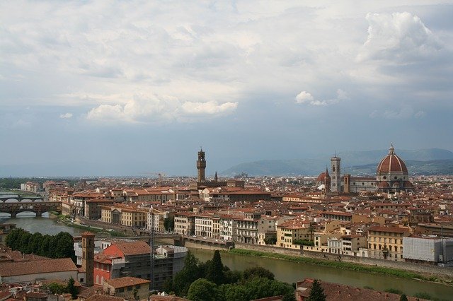 دانلود رایگان City Italy Architecture - عکس یا تصویر رایگان قابل ویرایش با ویرایشگر تصویر آنلاین GIMP