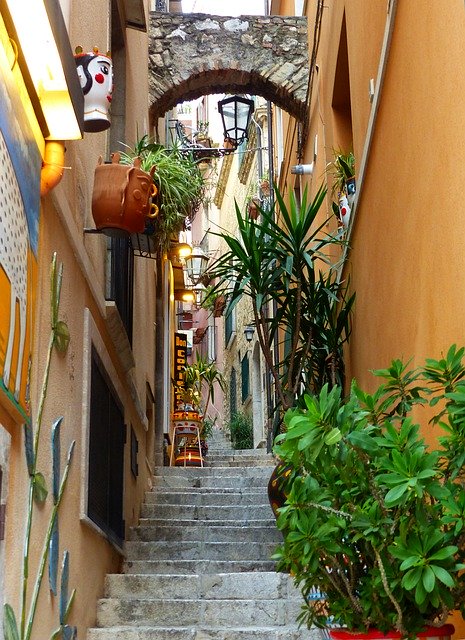 Template Photo City Lane Sicily -  for OffiDocs