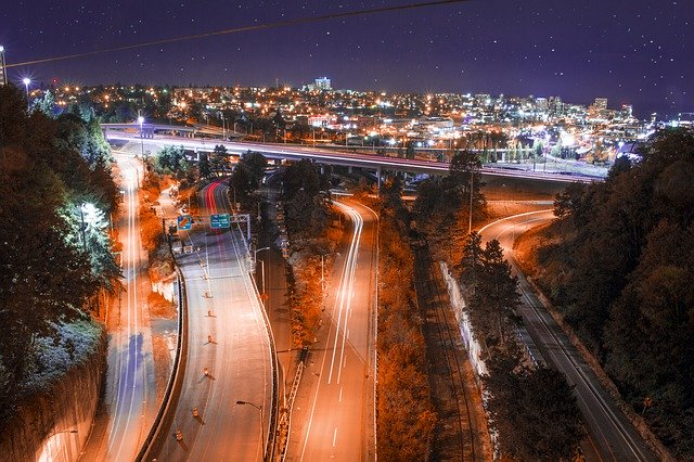 تنزيل مجاني City Lights Freeway Long - صورة مجانية أو صورة لتحريرها باستخدام محرر الصور عبر الإنترنت GIMP